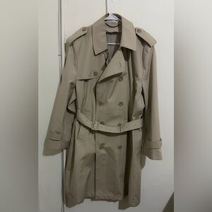 Fabrini vintage trench coat Men’s size 40 reg beige